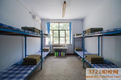 运城市中专财经学校宿舍食堂