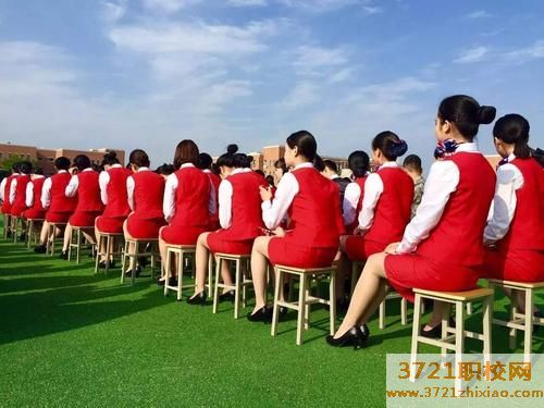 太原学高铁司机的学校