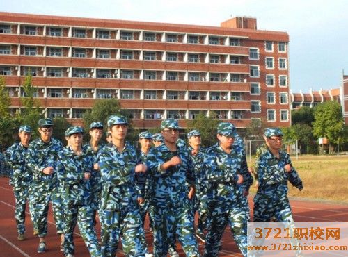 济南高铁乘务员学校好不好