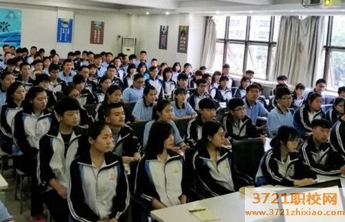 济南高铁学校有哪些高铁乘务学校有哪些