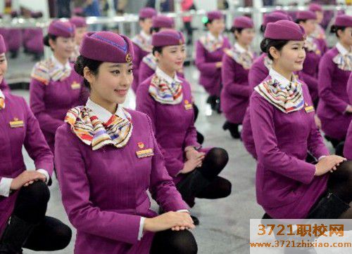 青岛高铁学校对成绩有什么要求