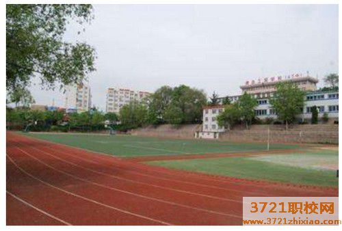 青岛初中毕业能上哪个铁路学校