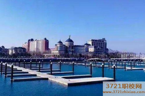 青岛铁路中专职业学校有哪些