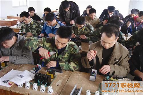 太原职教中心地址