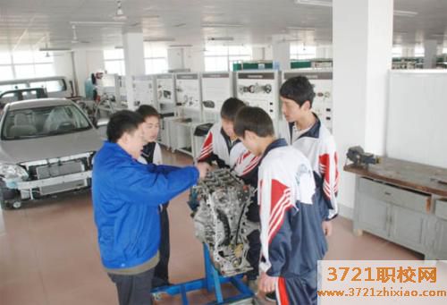 兰州职校好还是技校好