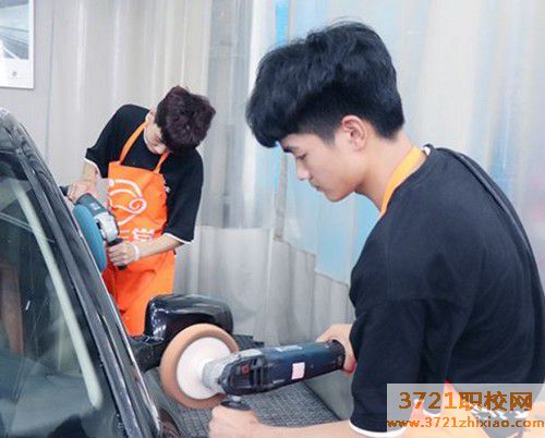 【济南汽车美容学校】济南靠谱的汽车美容培训班