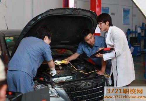 【济南汽车美容学校】济南汽车美容学习培训班收费标准,哪个好