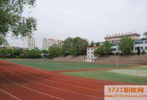 初中毕业学习汽车维修怎么样?青岛哪家学校能好点?