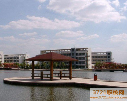 【青岛汽修学校】青岛哪里汽修学校好