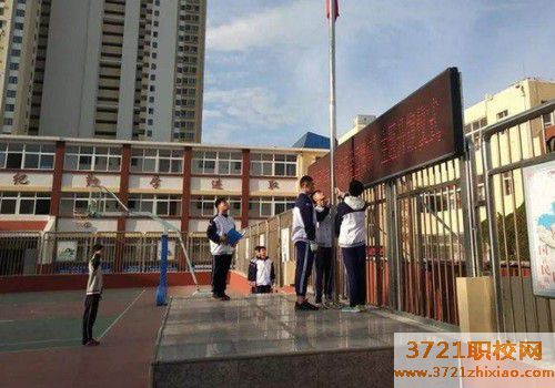 青岛哪里有学汽车美容的