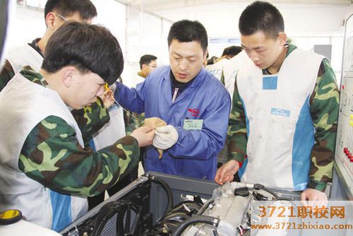 郑州哪里有汽车美容短期培训班