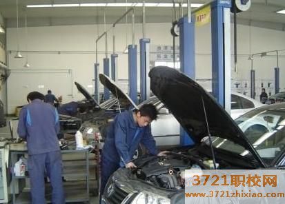 【郑州汽车美容学校】郑州哪里有汽车美容培训学校