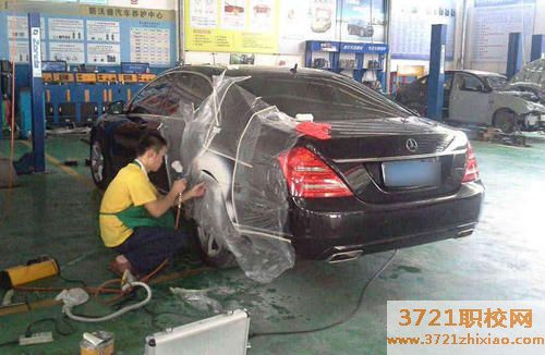 【郑州汽车美容学校】郑州哪里有学汽车美容的