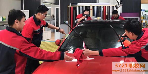 郑州汽车美容技术培训学校有没有靠谱的?