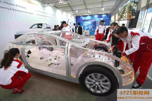 【郑州汽车美容学校】郑州汽车美容培训学校地址