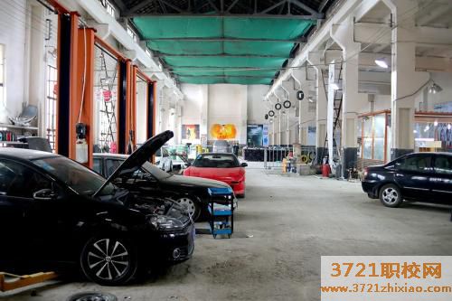 郑州学汽车美容去培训班学有用吗