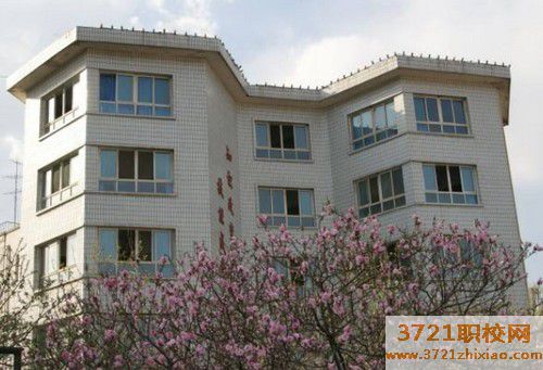 【太原汽车美容学校】太原学汽车美容哪里好