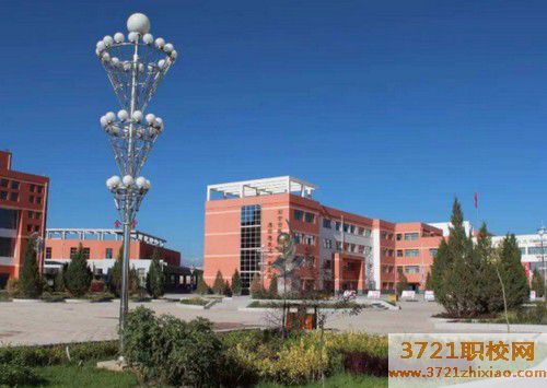 初中毕业学习汽车维修怎么样?兰州哪家学校能好点?