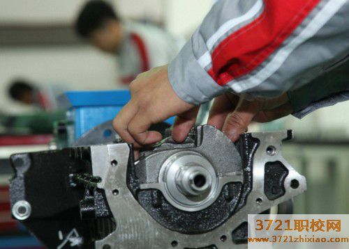 兰州有汽车维修专业的职业学校