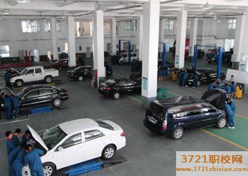 【兰州汽车美容学校】兰州汽车美容改装培训价格大概多少钱