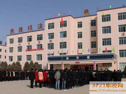 【兰州汽车美容学校】兰州汽车美容培训学费