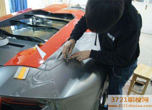 【兰州汽修学校】兰州汽修学校里面美容装潢专业怎么样