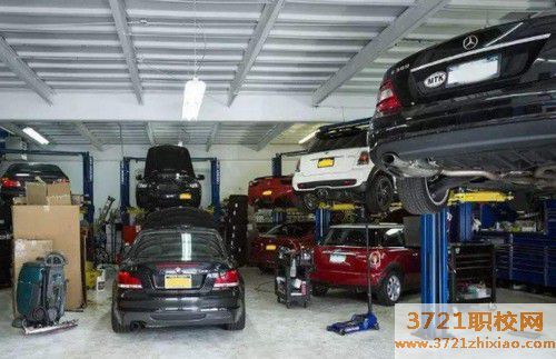 【兰州汽修学校】兰州去哪里学汽修好