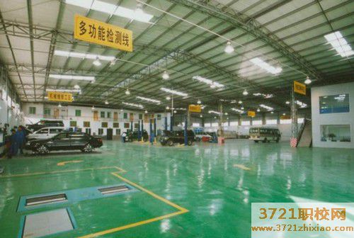 【兰州汽车维修学校】兰州学汽车维修自学还是去职业学校好