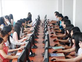 青岛女生学计算机专业好吗