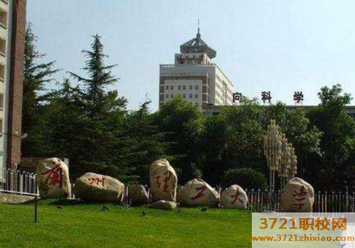 【兰州汽车维修学校】兰州学汽车维修技术好的职业学校