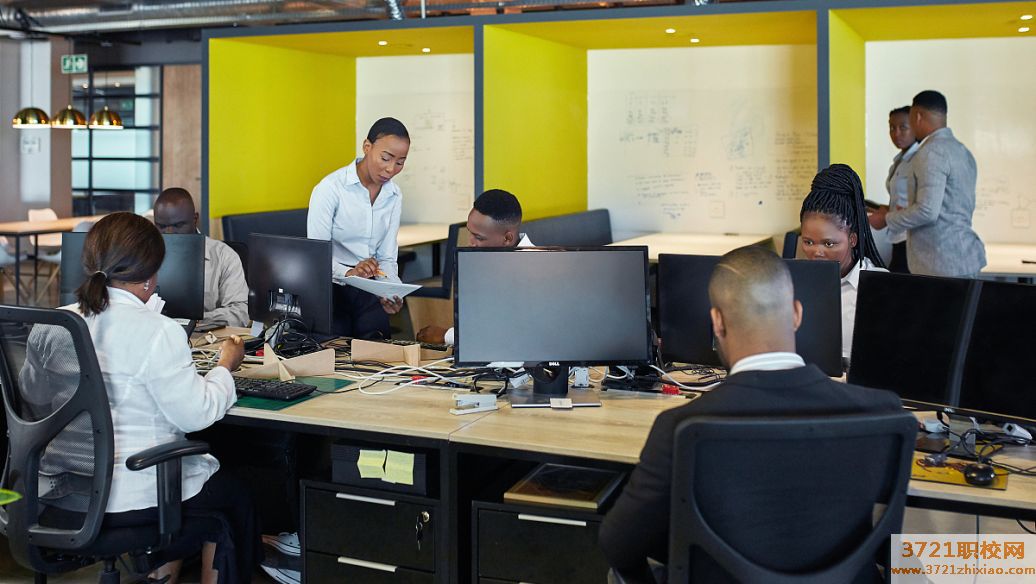 青岛哪个学校室内设计好