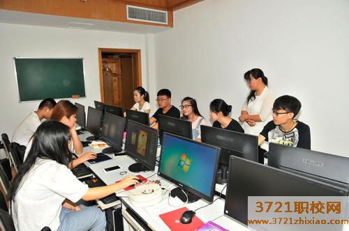太原学计算机哪个学校好