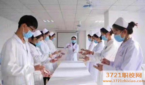 石家庄卫校学费及收费标准