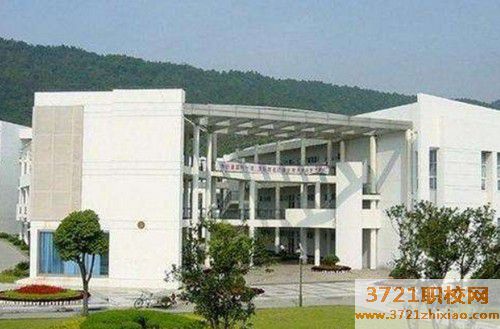 西安学医学检验专业哪个学校好