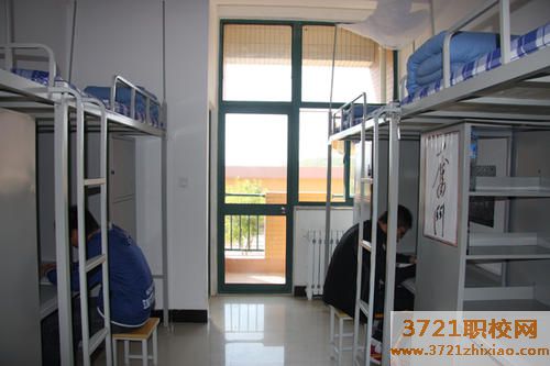 烟台船舶工业学校的宿舍条件