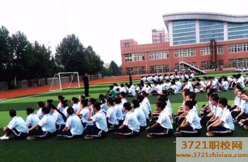 【郑州空乘学校】郑州空乘学校排名和录取分数线