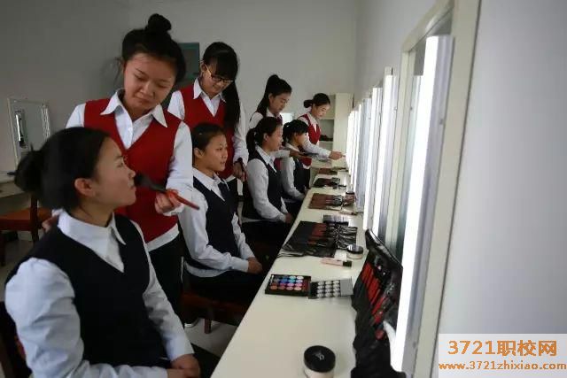 烟台旅游学校都有哪些专业