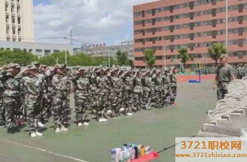 郑州华德中等专业学校办学特色