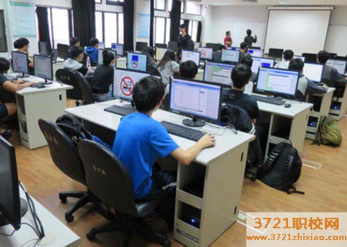 郑州华德中等专业学校电子商务专业是热门专业吗?