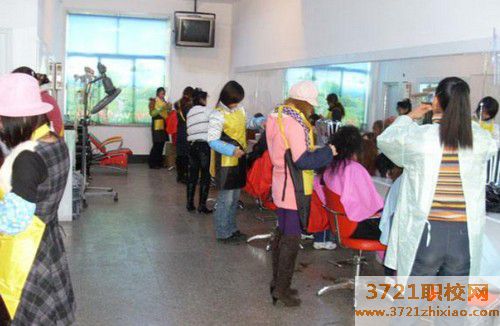 山西省四方中等技术学校形象设计专业好不好