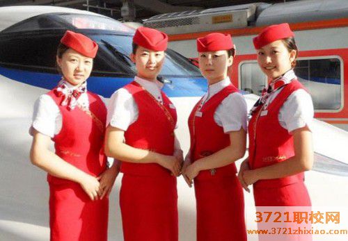 【郑州中专学校】郑州华德中等学校有没有空中乘务特色班