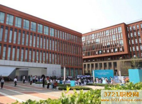 【青岛职业学校】从青岛海信中心联校毕业后待遇好不好