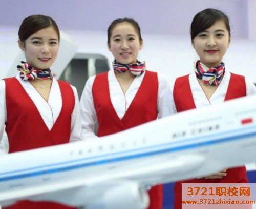 青岛女生读航空服务专业好吗?好就业吗
