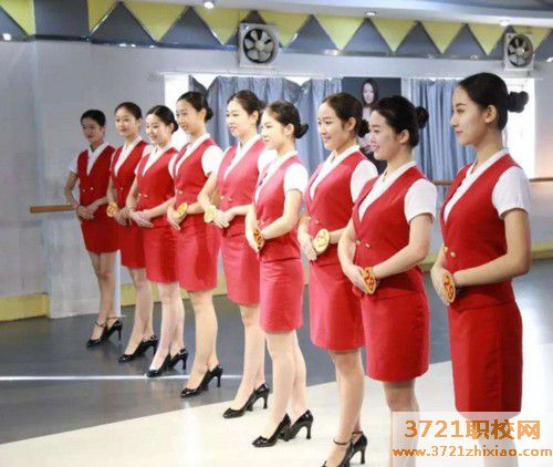 青岛哪些航空服务学校好