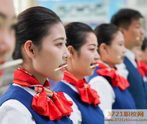 青岛航空服务专业好不好找工作