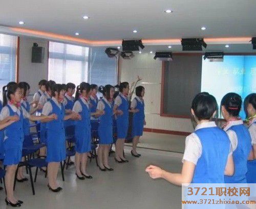 济南航空服务专业学制是多久?是几年