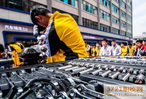 【太原汽修学校】太原哪个汽修学校的专业比较好