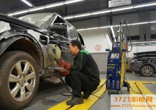 【太原汽车美容学校】太原汽车美容学校报名时间