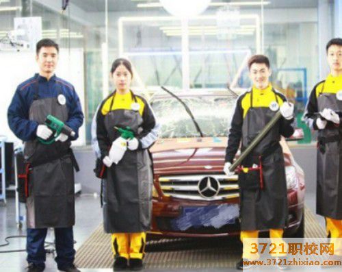 石家庄女生读汽车美容专业好吗?好就业吗