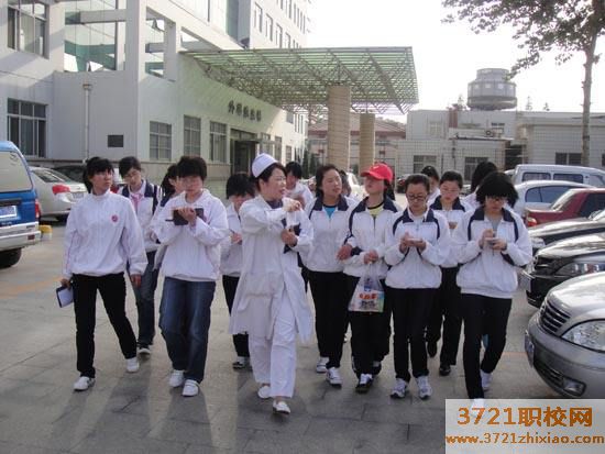 威海市卫生学校的招生电话和联系方式